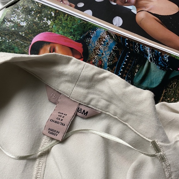 H&M Wrap Blouse size 2 - Picture 5 of 6